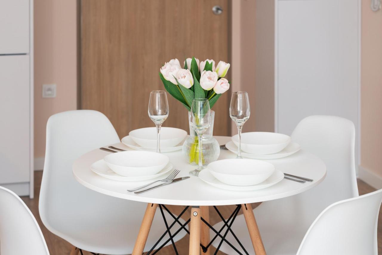 Osiedle Latarnikow Apartment With Parking Gdansk By Noclegi Renters Luaran gambar