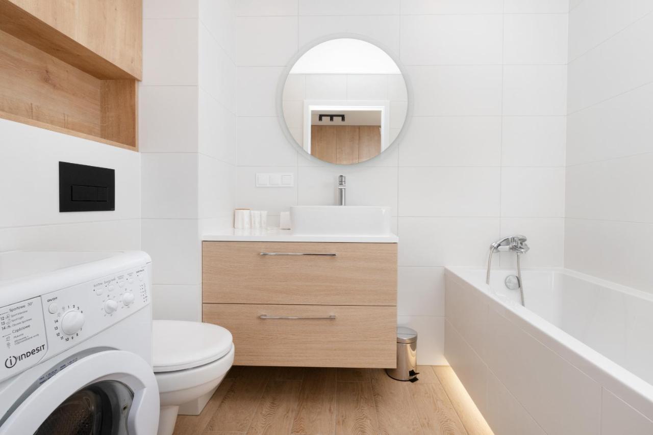Osiedle Latarnikow Apartment With Parking Gdansk By Noclegi Renters Luaran gambar